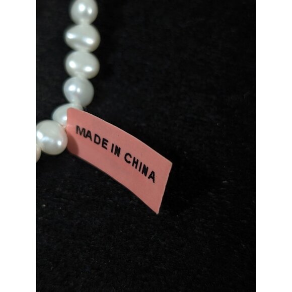 Set of 5 White Baroque Pearl Stretch Bracelets Stacking 6.5 in - Picture 8 of 8